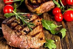 bife com verduras e vegetais para a dieta ceto