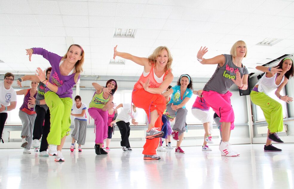 Zumba para reduzir o excesso de calorias